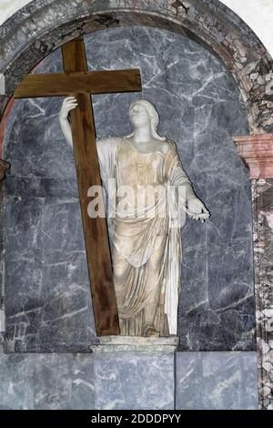 Roma, Rom, Italia, Italien; Basilica della Santa Croce a Gerusalemme - interno; Santa Croce in Gerusalemme; Bazylika Świętego Krzyża z Jerozolimy Foto Stock