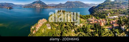 Castello di Vezio, Varenna, Lago di Como (IT), Vista aerea Foto Stock
