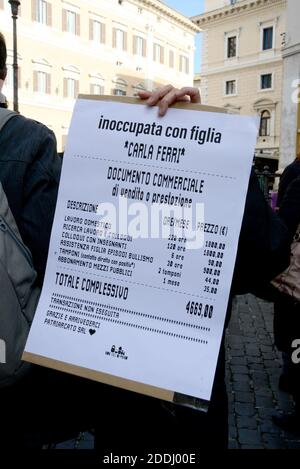 Roma, Italia. 25 Nov 2020. Manifestanti mostra sconti credito: Agenzia indipendente / Alamy Live News Foto Stock