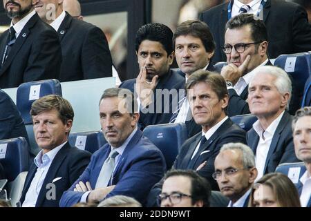 Il proprietario americano di Bordeaux Joe da Grosa, il presidente francese di Bordeaux Frederic Longuepee, il presidente del PSG Nasser al-Khelaifi, il direttore sportivo brasiliano di Paris Saint-Germain (PSG) Leonardo durante la partita di calcio francese L1 tra Girondins de Bordeaux e Paris Saint-Germain (PSG) a Bordeaux, Francia. Il 28 settembre 2019. Foto di Thibaud Moritz/ABACAPRESS.COM Foto Stock