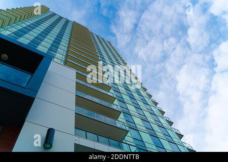 Mattina skyline del quartiere centrale degli affari di Calgary Foto Stock