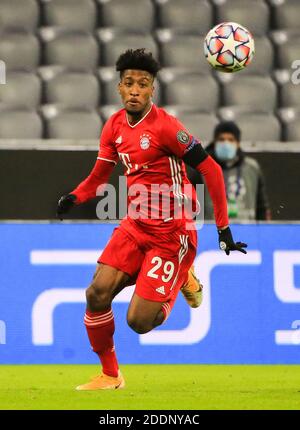 Monaco, Germania. 25 Nov 2020. Kingsley Coman di Bayern Munich compete durante una partita della UEFA Champions League TRA l'FC Bayern Monaco di Germania e l'RB Salzburg dell'Austria a Monaco di Baviera, Germania, 25 novembre 2020. Credit: Philippe Ruiz/Xinhua/Alamy Live News Foto Stock