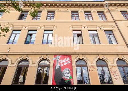 Roma, Italia. 25 Nov 2020. (11/25/2020) UN murale nei pressi di 'Cinema Palazzo' nel quartiere di San Lorenzo a Roma (Foto di Matteo Nardone/Pacific Press/Sipa USA) Credit: Sipa USA/Alamy Live News Foto Stock