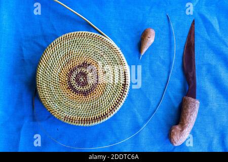 Artigianato intrecciato realizzato in rattan a Camiguin, Filippine Foto Stock