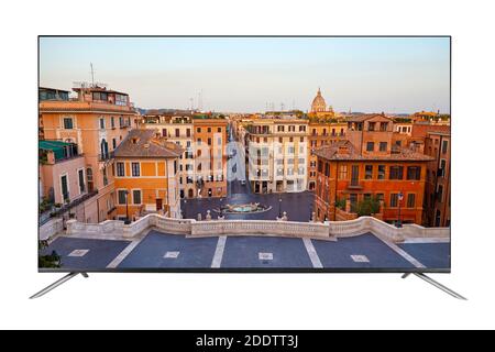 TV 4K moderno con vista panoramica di Roma La scalinata di Spagna isolato su sfondo bianco Foto Stock