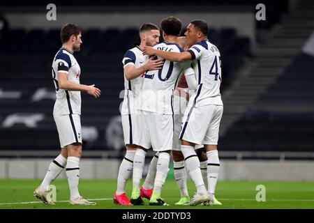 LONDRA, INGHILTERRA. 26 NOVEMBRE Carlos Vinicius celebra il suo obiettivo durante la partita del gruppo J della UEFA Europa League tra Tottenham Hotspur e PFC Ludogorets Razgrad al Tottenham Hotspur Stadium di Londra giovedì 26 novembre 2020. (Credit: Jon Bromley | MI News) Credit: MI News & Sport /Alamy Live News Foto Stock