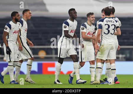 LONDRA, INGHILTERRA. 26 NOVEMBRE il centrocampista di Tottenham Harry Winks celebra il suo obiettivo durante la partita UEFA Europa League Group J tra Tottenham Hotspur e PFC Ludogorets Razgrad al Tottenham Hotspur Stadium di Londra giovedì 26 novembre 2020. (Credit: Jon Bromley | MI News) Credit: MI News & Sport /Alamy Live News Foto Stock