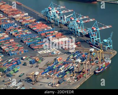 Fotografia aerea Liverpool Peel Ports Freeport, Seaforth Foto Stock