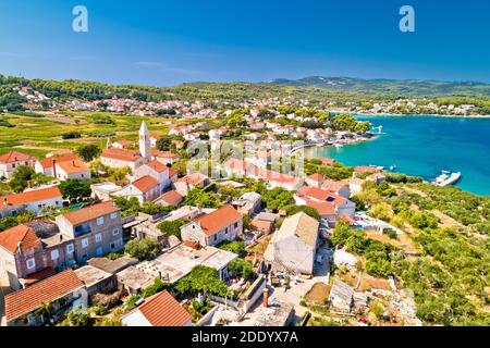 Lumbarda. Isola di Korcula vllage di Lumbarda arcipelago vista aerea, sud della Dalmazia, Croazia Foto Stock