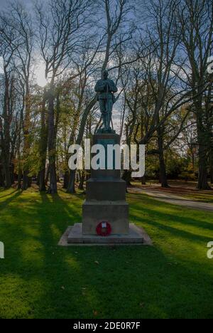 Il Boer War Memorial a Christchurch Park a Ipswich, Regno Unito Foto Stock