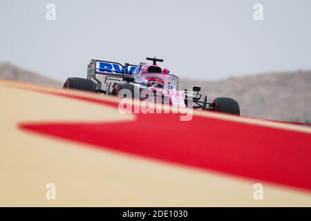 11 PEREZ Sergio (mex), Racing Point F1 RP20, azione durante il Gran Premio del Golfo Air Bahrain di Formula 1 2020, dal 27 al 29 novembre 2020 sul circuito Internazionale del Bahrain, a Sakhir, Bahrain - Foto Florent Gooden / DPPI / LM Foto Stock