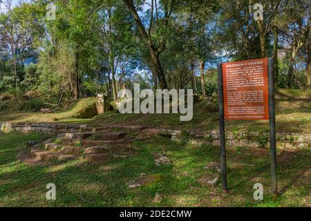 Sacerdoti`e stanze, uine della Missione Gesuita Santa Ana, Provincia Misiones, Argentina, America Latina Foto Stock