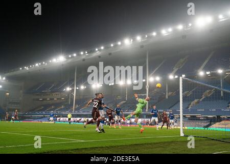 Jack Harrison di Leeds United tenta di raggiungere il traguardo durante la partita della Premier League al Goodison Park di Liverpool. Foto Stock