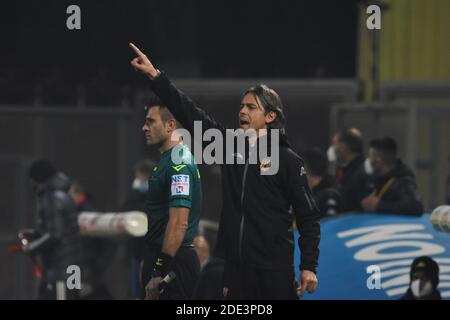 Benevento, Italia. benevento, Italia, Stadio Ciro Vigorito, 28 Nov 2020, Filippo Inzaghi (allenatore Benevento) durante Benevento Calcio vs Juventus FC - Calcio italiano Serie A match - Credit: LM/Renato Olimpio Credit: Renato Olimpio/LPS/ZUMA Wire/Alamy Live News 2020 Foto Stock