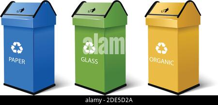 contenitori per riciclaggio vettoriale 3d realistici per carta, vetro e prodotti biologici, con il simbolo di riciclaggio in alto in blu, verde e giallo. Isolato su wh Illustrazione Vettoriale