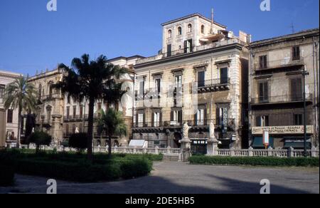 Reportage Sicily, Italy, 1992, Palermo (scansionato dalla diapositiva Agfachrome) Foto Stock