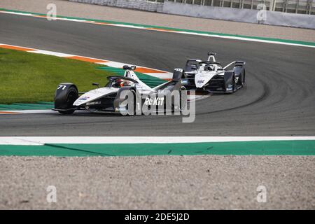 71 NATO Norman (fra), ROKIT Venturi Racing, Mercedes-Benz EQ Silver Arrow 02, Action AND 48 Mortara Edoardo (swi), ROKIT Venturi Racing, Mercedes-Benz EQ Silver Arrow 02, azione durante i test pre-stagione di Valencia per il Campionato del mondo di Formula e ABB 2020-21, sul circuito Ricardo Tormo, Dal 28 novembre al 1 dicembre 2020 a Valencia, Spagna - Foto Xavi Bonilla / DPPI / LM Foto Stock