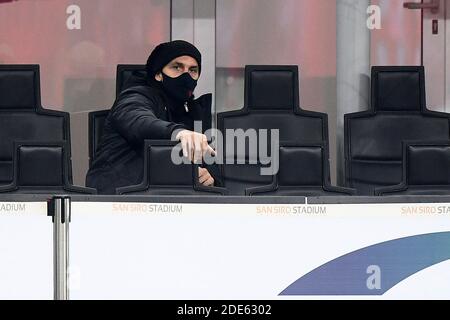 Milano, Italia. 29 Nov 2020. MILANO, ITALIA - 29 novembre 2020: Zlatan Ibrahimovic dell'AC Milan partecipa alla Serie A Football Match tra AC Milan e ACF Fiorentina. (Foto di Nicolò campo/Sipa USA) Credit: Sipa USA/Alamy Live News Foto Stock