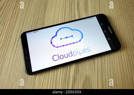 KONSKIE, POLONIA - 04 novembre 2020: Logo Cloudpipe sul telefono cellulare Foto Stock