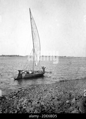 Sudan. Khartoum. Scena sulle rive del Nilo Blu ca. 1936 Foto Stock