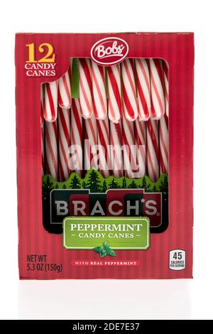 Winneconne, WI -29 novembre 2020: Un pacchetto di Bobs Brachs caramelle su uno sfondo isolato. Foto Stock