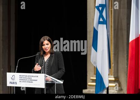 Anne Hidalgo, Sindaco di Parigi, riceve il Presidente dello Stato d'Israele Reuven Rivlin al Municipio di Parigi alla presenza di Francis Kalifat, presidente del CRIF, Joel Mergui, presidente del Concistoro di Parigi e Ariel Goldmann, presidente dei Fondi sociali unificati ebraici, Parigi, Francia, 24 gennaio 2019. Foto di Daniel Derajinski/ABACAPRESS.COM Foto Stock