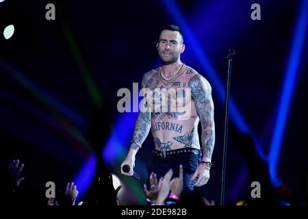 Adam Levine of Maroon 5 si esibisce durante il Pepsi Super Bowl LIII Halftime Show allo stadio Mercedes-Benz il 3 febbraio 2019 ad Atlanta, GA, USA. Foto di Lionel Hahn/ABACAPRESS.COM Foto Stock