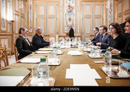 Il presidente francese Emmanuel Macron (R), il ministro francese dell'Agricoltura Didier Guillaume e il presidente del coordinamento rurale Bernard Lannes (2L) intervengo durante una riunione di coordinamento rurale tenutasi il 11 febbraio 2019 al Palazzo Elysee a Parigi. Foto di Hamilton/pool/ABACAPRESS.COM Foto Stock