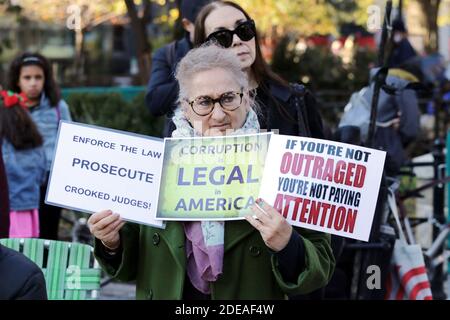 Coronavirus Deniers e Anti-Vaxxers Rally, New York, Stati Uniti Foto Stock