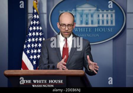 Russell Vought, direttore esecutivo dell'Ufficio di Gestione e bilancio, parla della richiesta di bilancio del presidente Donald Trump per l'anno fiscale 2020 nella sala di informazione stampa della Casa Bianca il 11 marzo 2019. Foto di Olivier Douliery/ABACAPRESS.COM Foto Stock