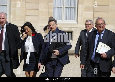 Delegazione del partito comunista guidata (al centro) da Fabien Roussel Segretario Generale in arrivo per il 'Grande dibattito' il Presidente francese Emmanuel Macron a Palais de l'Elysee, Parigi, Francia il 29 marzo 2019. Foto di Henri Szwarc/ABACAPRESS.COM Foto Stock