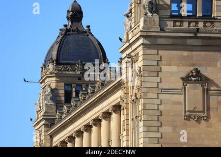 Wuppertal città in Germania. Historical Stadthalle - sede di concerti ed eventi nel quartiere di Elberfeld. Foto Stock