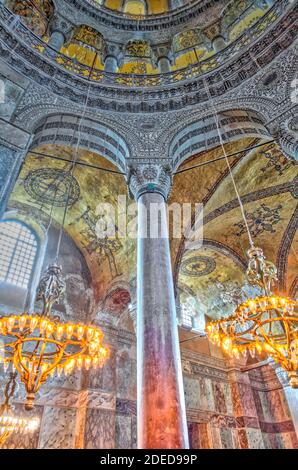 Interno della chiesa di Santa Sofia, immagine HDR Foto Stock