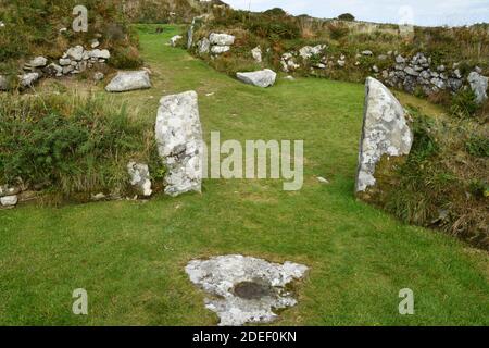 Chysauster. Insediamento Romano-British, occupata dalla media età del Ferro fino alla fine dell'occupazione romana del IV secolo d.c. Il villaggio di pietra-wal Foto Stock