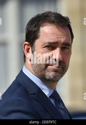 Christophe Castaner lascia il Palazzo Elysee in seguito alla riunione del Gabinetto settimanale francese a Parigi, Francia, il 1 aprile 2019. Foto di Christian Liegi/ABACAPRESS.COM Foto Stock