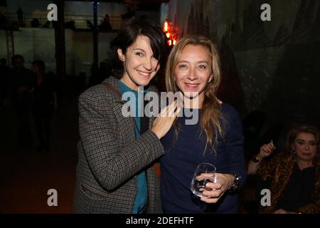 Zabou Breitman e Sylvie Testud partecipano al lancio del libro "le retro du Jeune Prince" di Alejandro G. Roemmers presso l'Atelier des Lumieres, a Parigi, Francia, il 10 aprile 2019. Foto di Jerome Domine/ABACAPRESS.COM Foto Stock