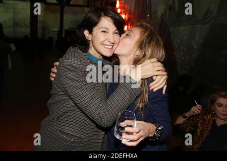 Zabou Breitman e Sylvie Testud partecipano al lancio del libro "le retro du Jeune Prince" di Alejandro G. Roemmers presso l'Atelier des Lumieres, a Parigi, Francia, il 10 aprile 2019. Foto di Jerome Domine/ABACAPRESS.COM Foto Stock