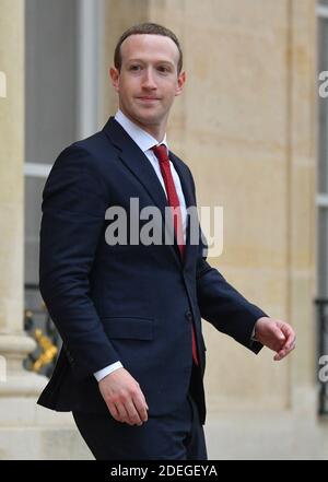 Mark Zuckerberg, CEO di Facebook, lascia Elysee Palace, Parigi, Francia il 10 maggio 2019. Foto di Christian Liegi/ABACAPRESS.COM Foto Stock