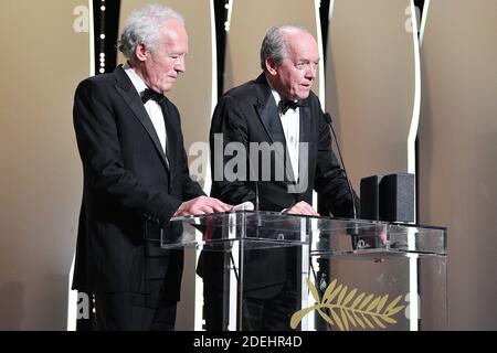 Jean-Pierre Dardenne e Luc Dardenne ricevono il premio come miglior regista per il loro film le Jeune Ahmed alla cerimonia di chiusura durante il 72esimo festival annuale del cinema di Cannes il 25 maggio 2019 a Cannes, Francia.Foto di David Niviere/ABACAPRESS.COM Foto Stock