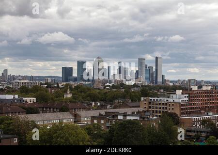 Canary Wharf's, London skyline, Inghilterra, Regno Unito visto da Tower Hamlets Foto Stock