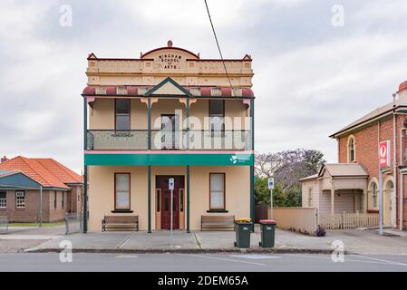 La Wingham School of the Arts è un edificio in stile tardo vittoriano progettato dall'architetto Frederick Mallinson ed è stato costruito nel 1907 Foto Stock