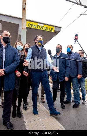ROMA, MATTEO SALVINI VISITA IL PARCO DI CENTOCELLE Foto Stock