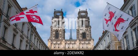 Facciata della Cattedrale di Orleans, Cattedrale della Santa Croce, Orleans City, Dipartimento del Loiret, la Valle della Loira, Francia, Europa Foto Stock