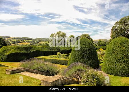 Bellissimo giardino inglese presso il Castello di Sudeley in Winchcombe Foto Stock