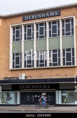 un grande negozio debenhams che chiude nel centro della città a southampton, hampshire, regno unito Foto Stock