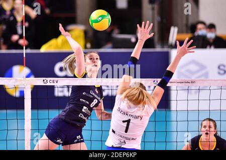 Scandicci, Firenze, Italia. scandicci, firenze, Italia, Palazzetto dello Sport, 01 Dic 2020, Anna Stendel (Developres SkyRes Rzeszow) durante SSC Palmberg Schwerin vs Developres SkyRes Rzeszow - CEV Champions League Women volley match Credit: Lisa Guglielmi/LPS/ZUMA Wire/Alamy Live News 2020 Foto Stock