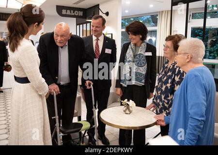 La Principessa Danese della Corona Maria visita la casa di cura Korian Monceau il 08 ottobre 2019 a Parigi, Francia. Foto di David Niviere/ABACAPRESS.COM Foto Stock