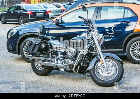 Sochi, Russia - 15 ottobre 2020: Yamaha motobike sulla strada della città. Foto Stock