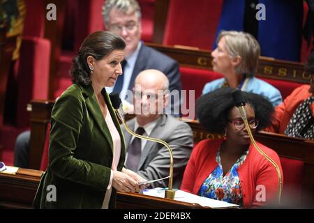 Il Ministro della Salute e della solidarietà Agnes Buzyn partecipa a una sessione di "interrogazioni al governo" all'Assemblea nazionale francese il 22 ottobre 2019 a Parigi, Francia. Foto di David Niviere/ABACAPRESS.COM Foto Stock