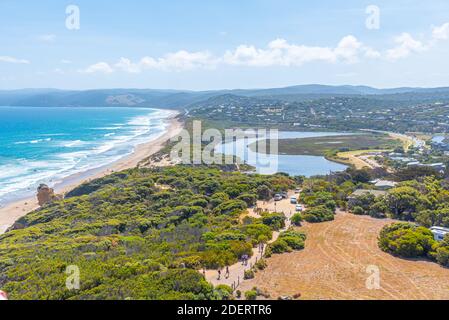 Vista aerea di una spiaggia al punto di Spalato in Australia Foto Stock